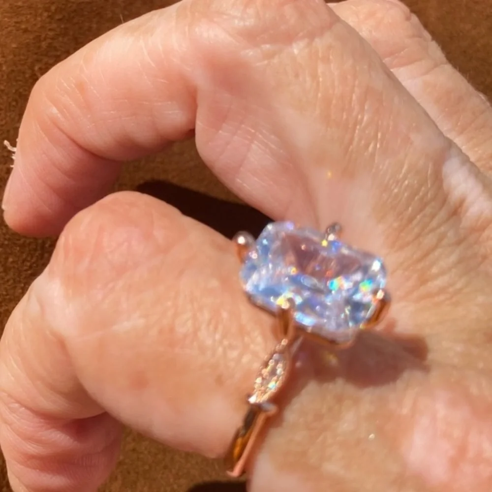 Art Deco Vintage Faceted Moissante & Rose Gold Vermiel Ring Sizes 7-8 or 9 - Picture 6 of 9